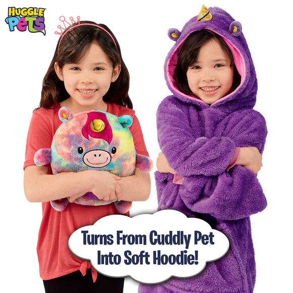 TURNS FROM CUDDLY PET INTO SOFT HOODIE